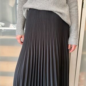 Jenni Kayne Black Pleated Skirt
